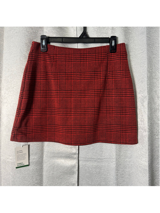 Halara Dresses & Skirts - NWT High waisted 2 in 1 houndstooth plaid mini work skirt burgundy houndstooth M